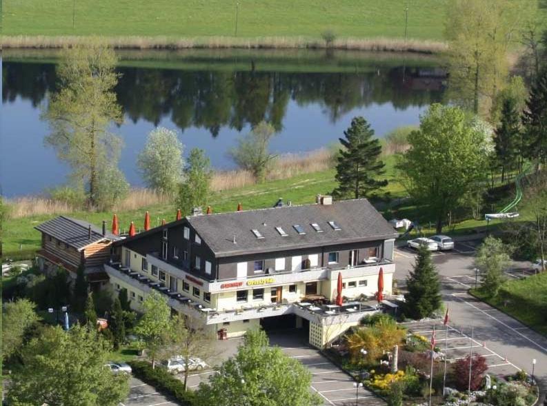 Erlebnisland Grizzlybaer Hotell Langenbuhl Exteriör bild