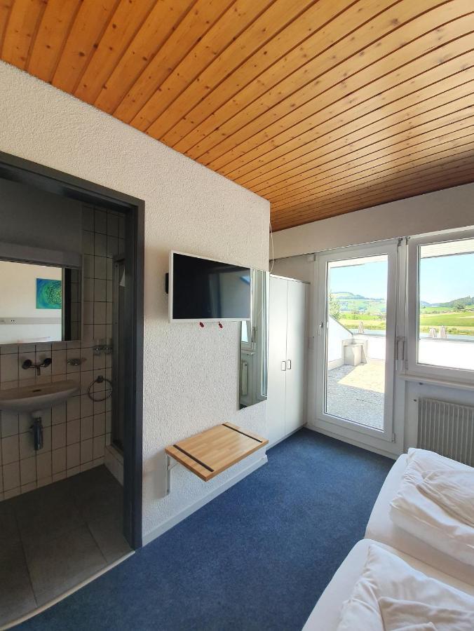 Erlebnisland Grizzlybaer Hotell Langenbuhl Exteriör bild