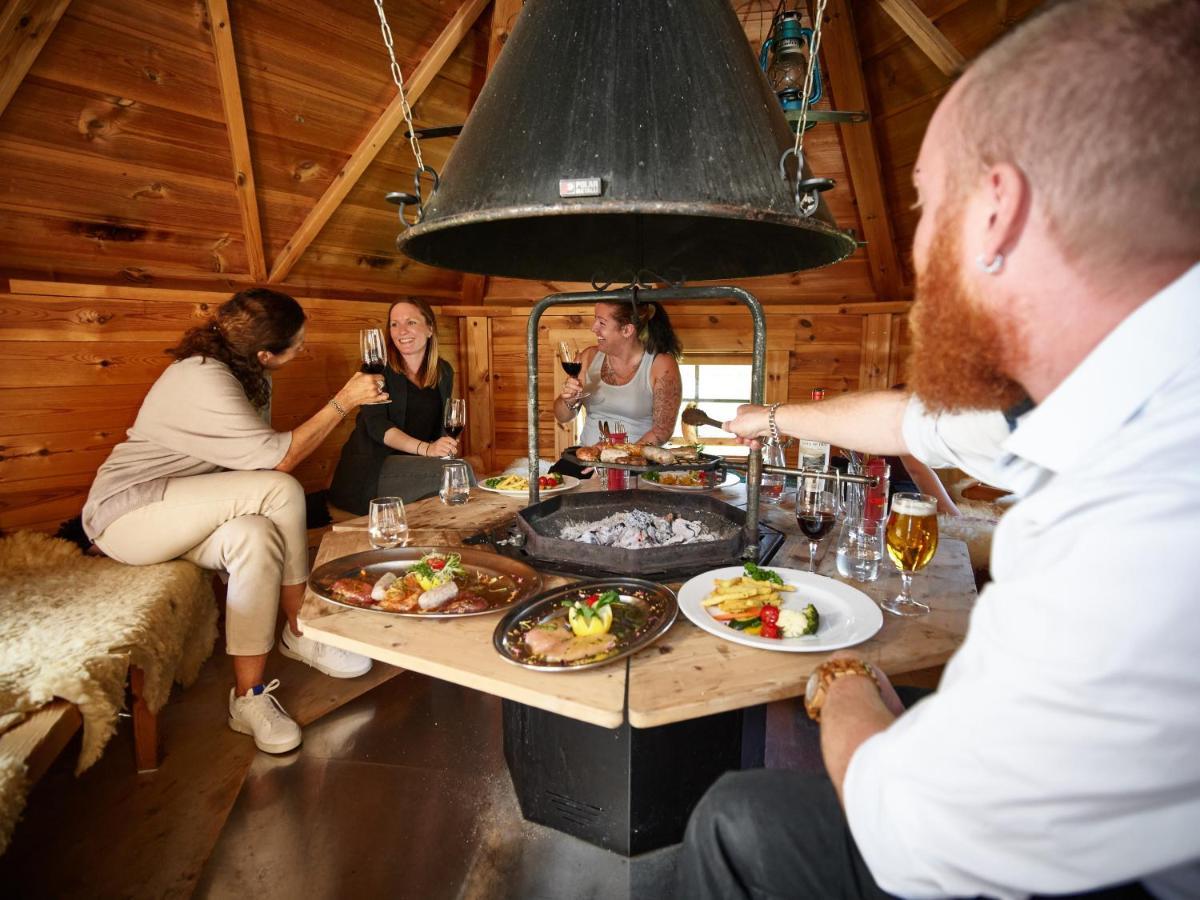 Erlebnisland Grizzlybaer Hotell Langenbuhl Exteriör bild